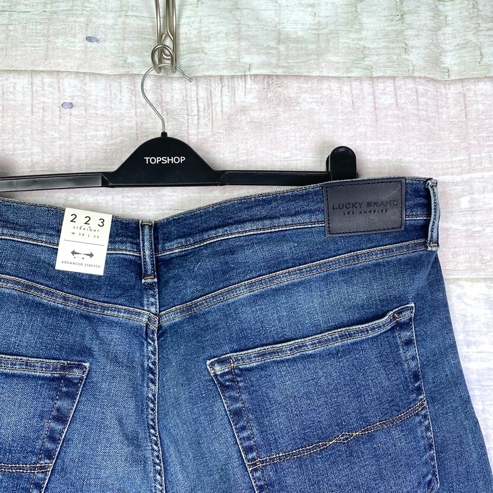 Lucky Brand 223 Straight Advanced Stretch Jean - Picture 6 of 9